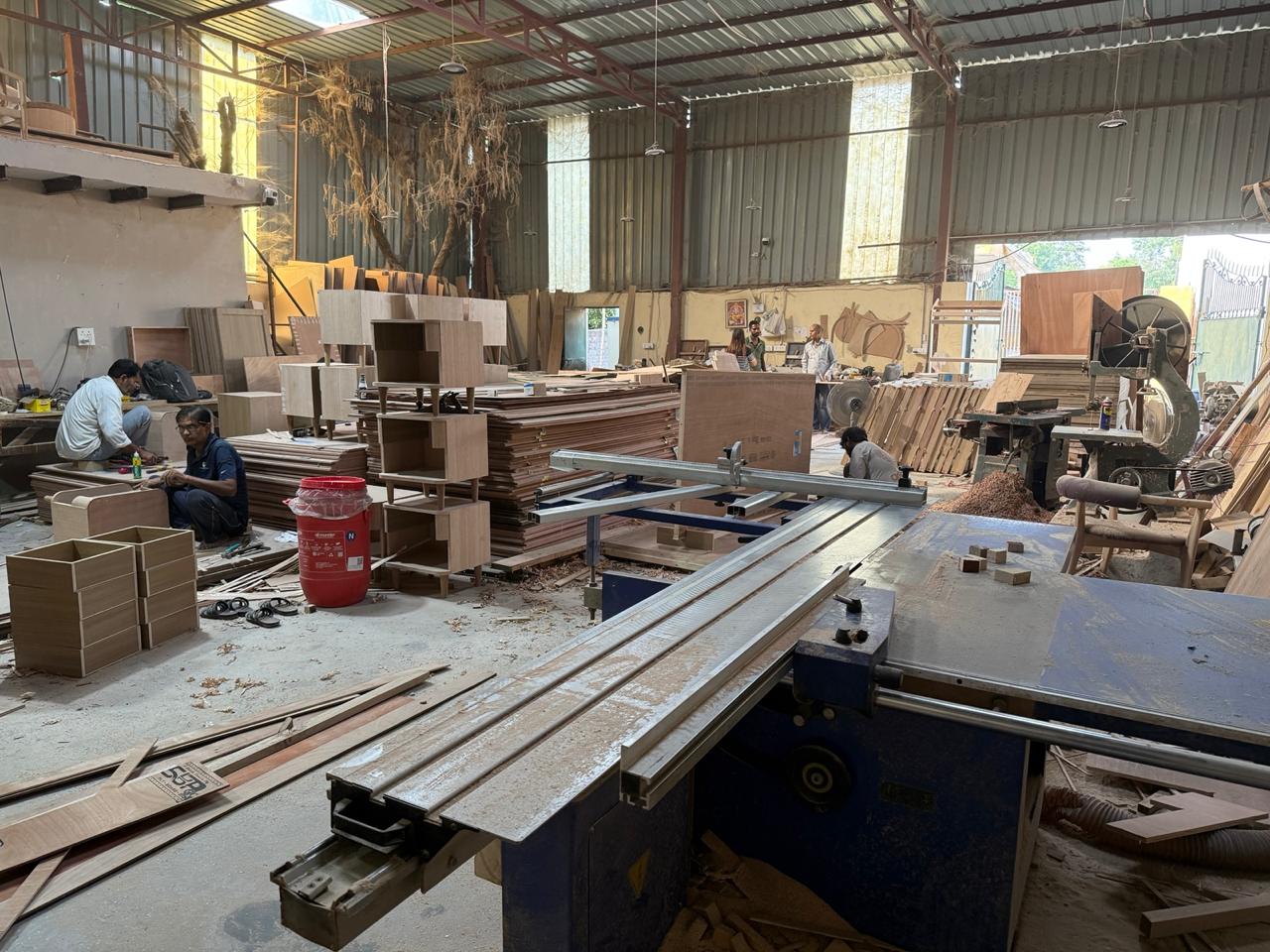 Workshop floor with furniture components and workstations
